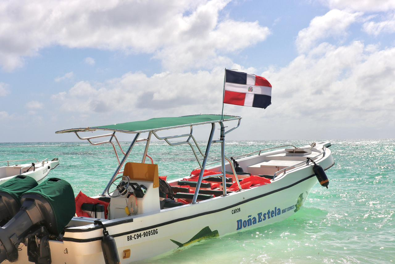 Saona - bote